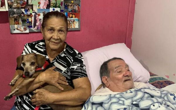 Cachorro salva casal de idosos em incêndio cachorro-salva-casal-de-idosos-em-incendio